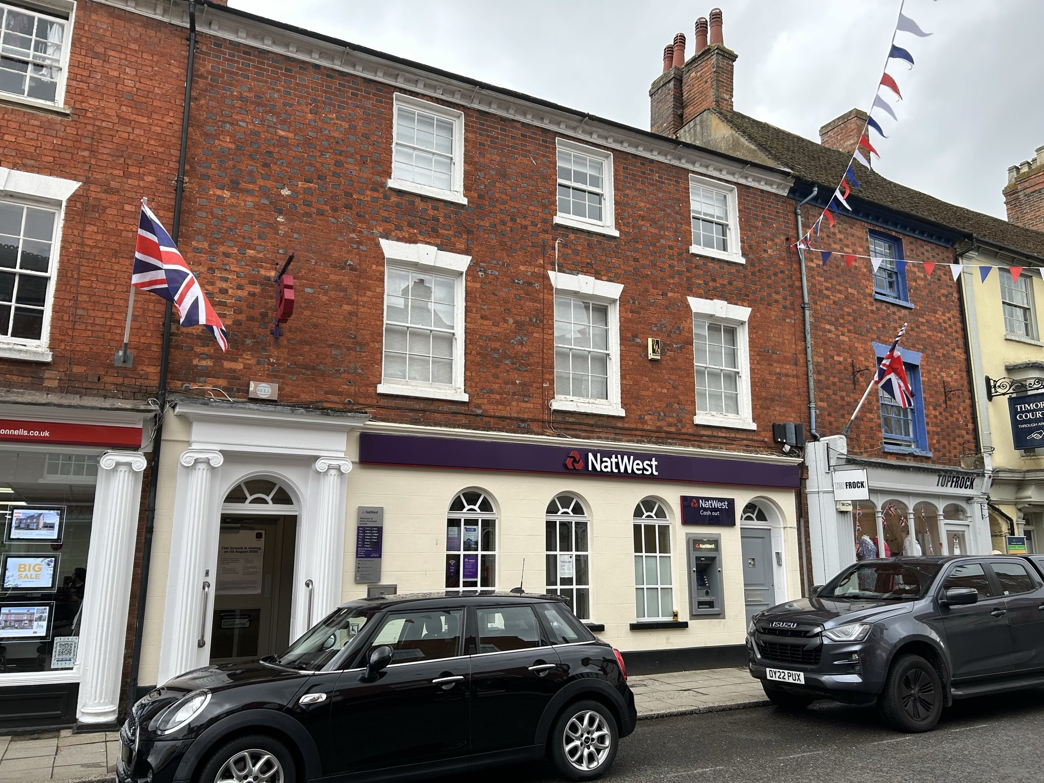 80 High Street Stony Stratford High Street Green & Partners