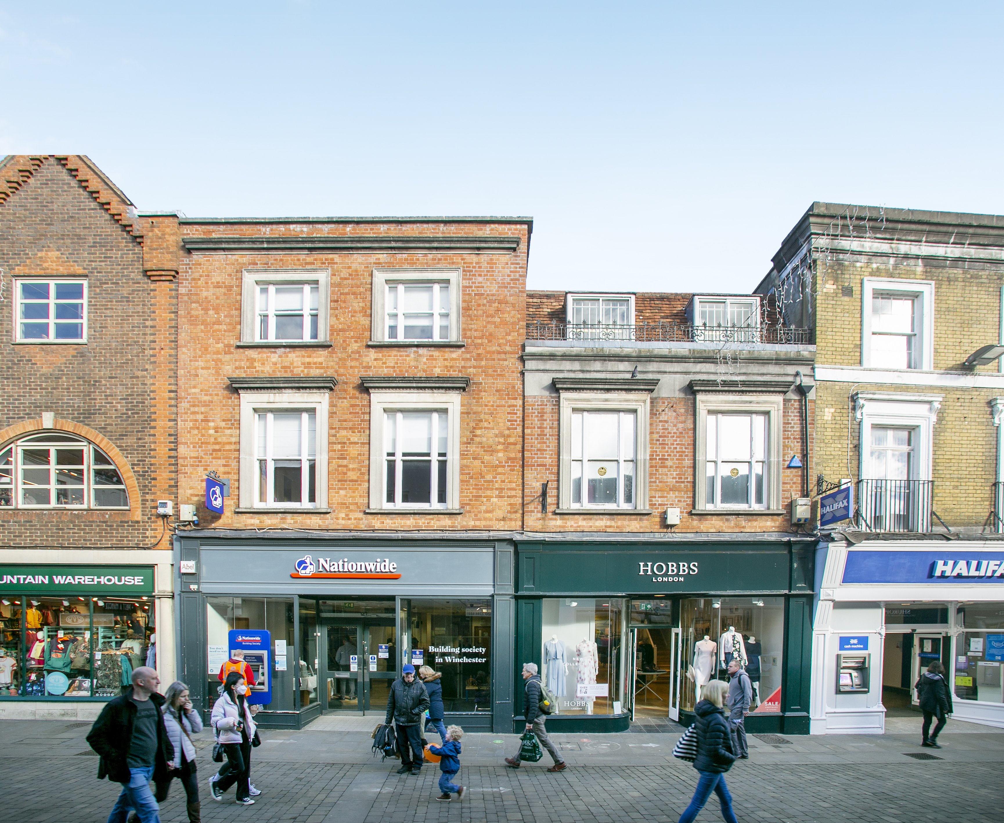 127128 High Street Winchester Investment Green & Partners